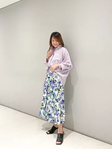 ORIGINATED IN GRACE CONTINENTAL yukimi yonee コーディネート画像