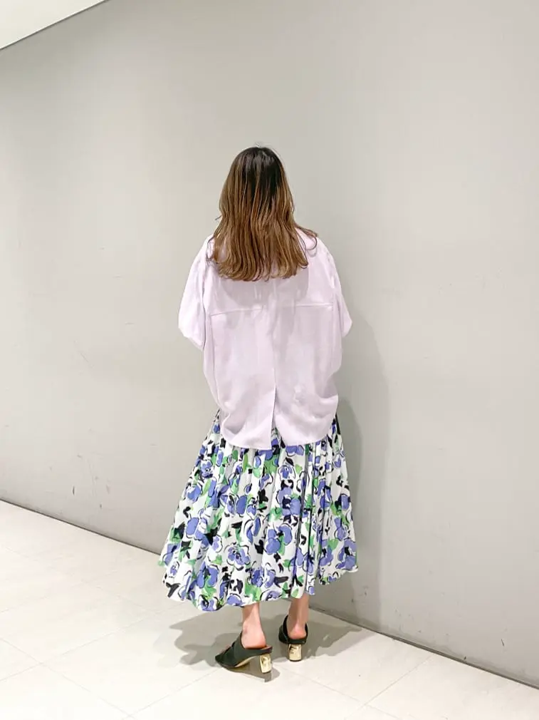 ORIGINATED IN GRACE CONTINENTAL yukimi yonee コーディネート画像