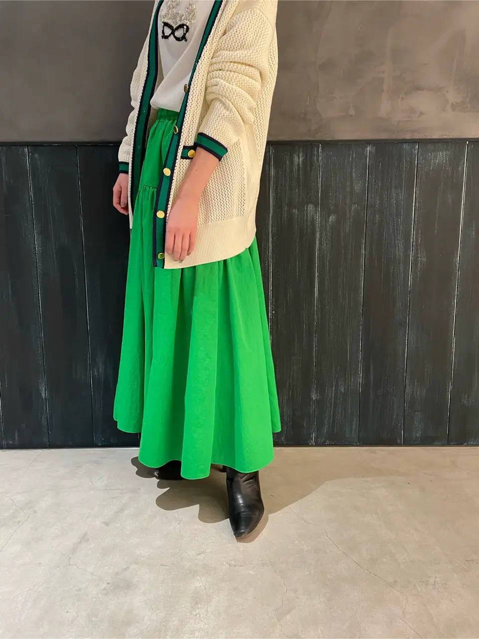 ORIGINATED IN GRACE CONTINENTAL 三浦　芙優 コーディネート画像