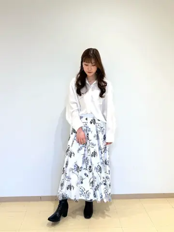 ORIGINATED IN GRACE CONTINENTAL Kaho コーディネート画像