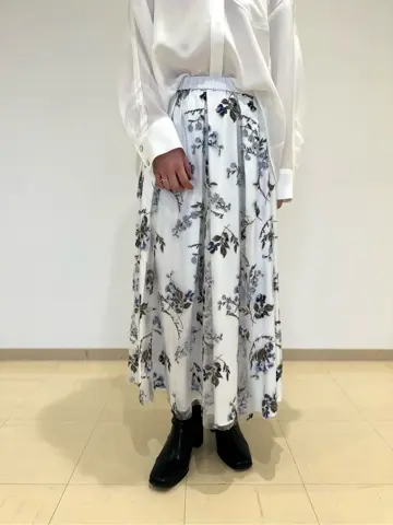 ORIGINATED IN GRACE CONTINENTAL Kaho コーディネート画像