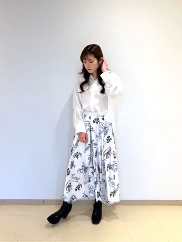 ORIGINATED IN GRACE CONTINENTAL Kaho コーディネート画像