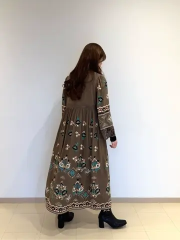 ORIGINATED IN GRACE CONTINENTAL Kaho コーディネート画像