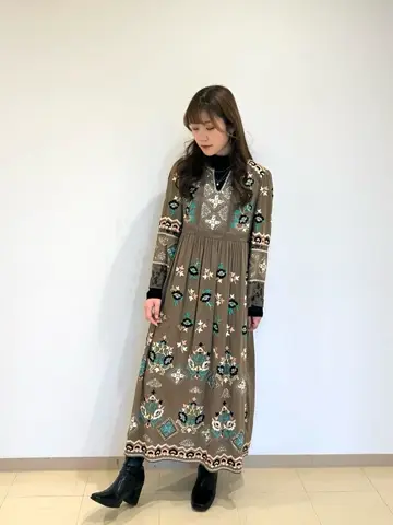 ORIGINATED IN GRACE CONTINENTAL Kaho コーディネート画像