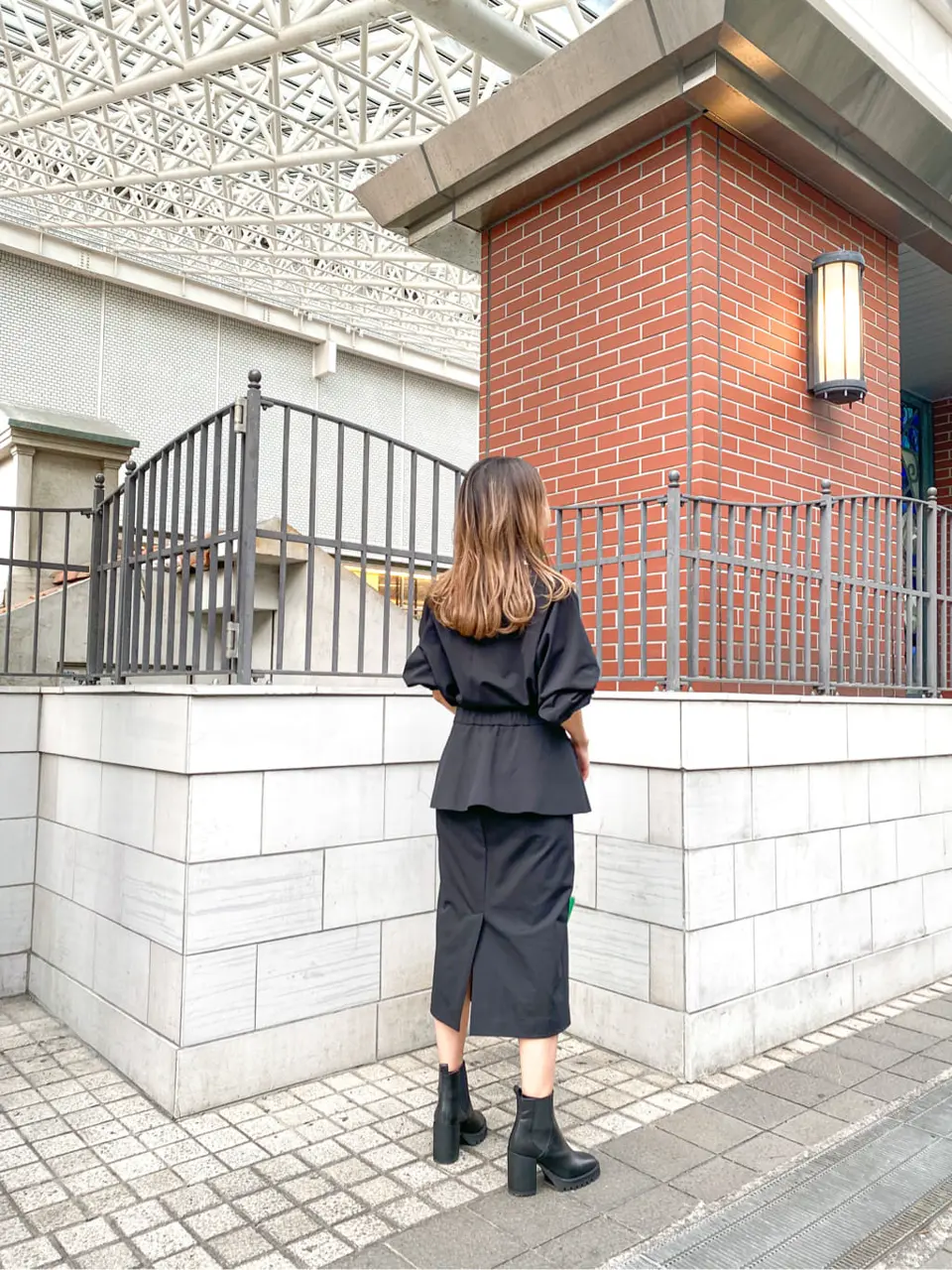 ORIGINATED IN GRACE CONTINENTAL yukimi yonee コーディネート画像