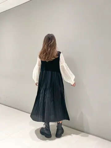 ORIGINATED IN GRACE CONTINENTAL yukimi yonee コーディネート画像