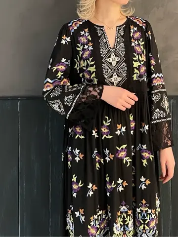 ORIGINATED IN GRACE CONTINENTAL 三浦　芙優 コーディネート画像