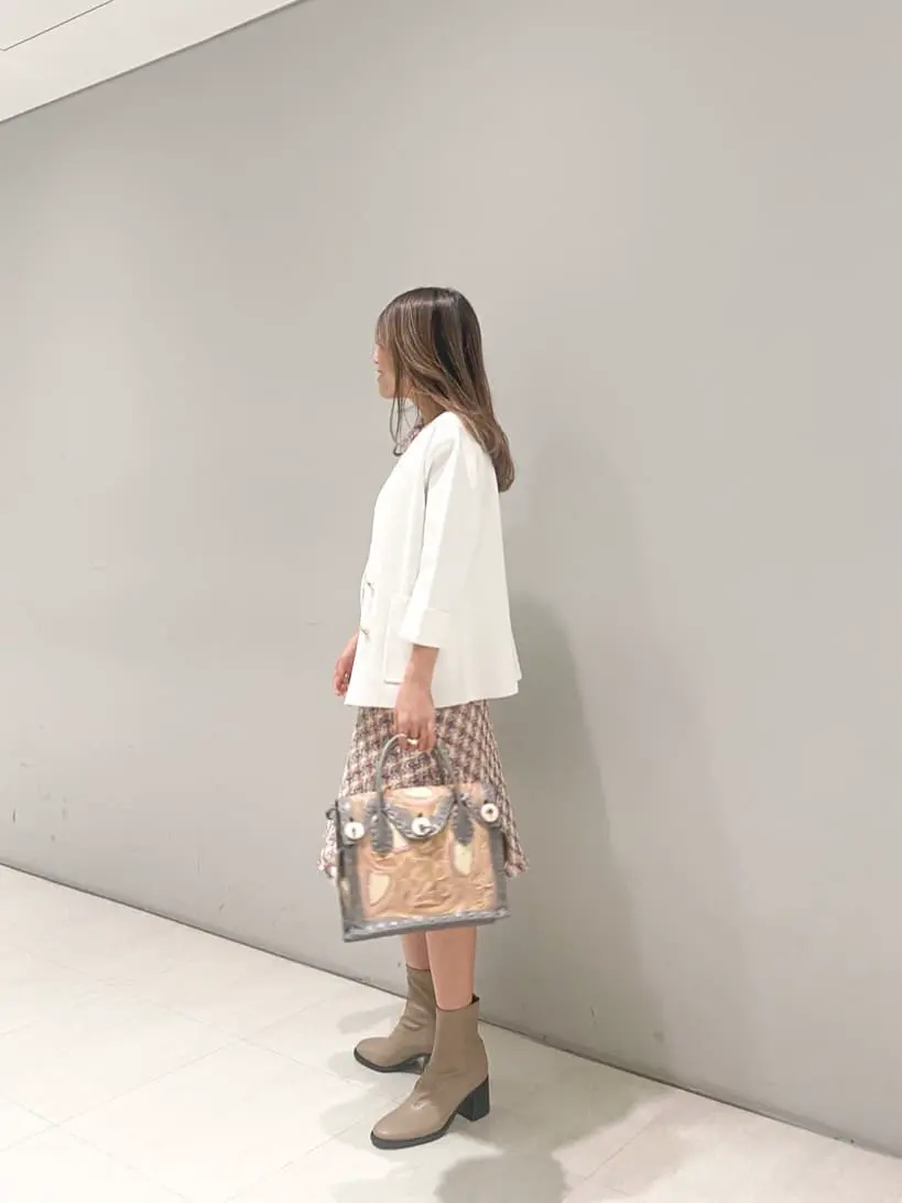 ORIGINATED IN GRACE CONTINENTAL yukimi yonee コーディネート画像