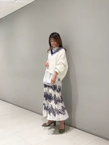 ORIGINATED IN GRACE CONTINENTAL yukimi yonee コーディネート画像