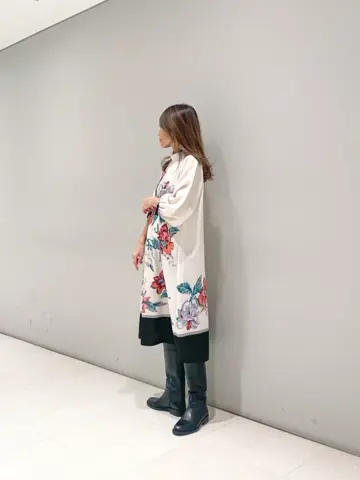 ORIGINATED IN GRACE CONTINENTAL yukimi yonee コーディネート画像