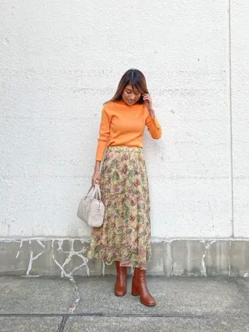 ORIGINATED IN GRACE CONTINENTAL yukimi yonee コーディネート画像