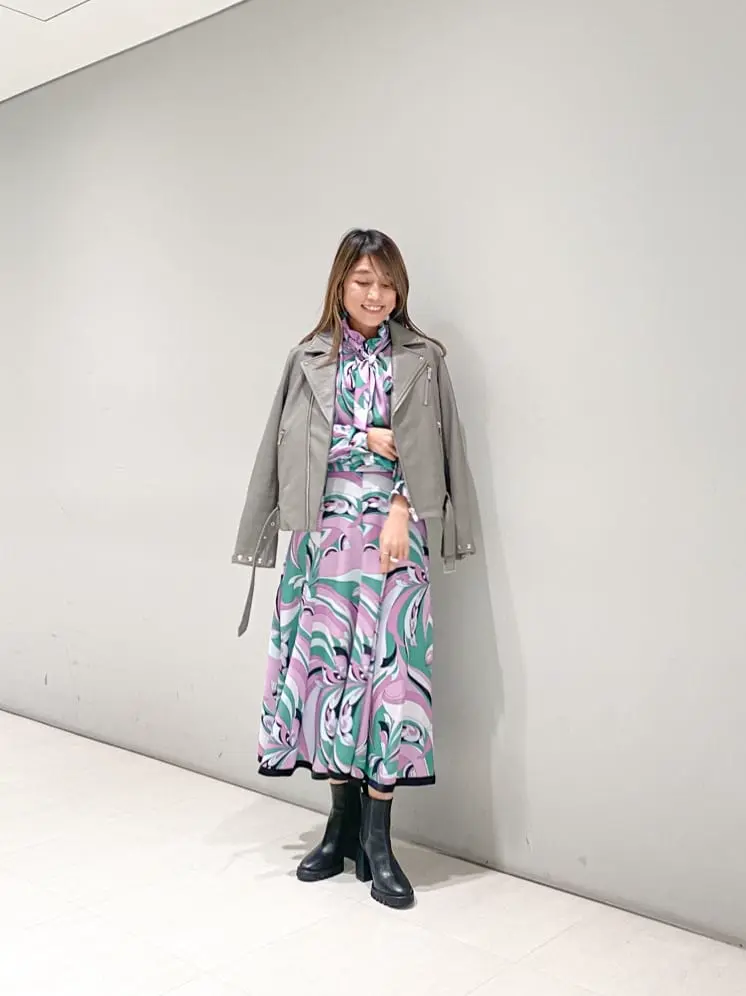 ORIGINATED IN GRACE CONTINENTAL yukimi yonee コーディネート画像