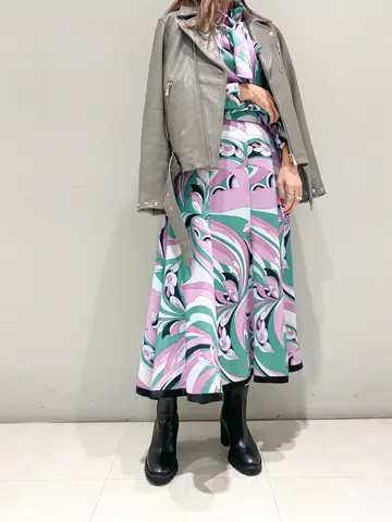 ORIGINATED IN GRACE CONTINENTAL yukimi yonee コーディネート画像