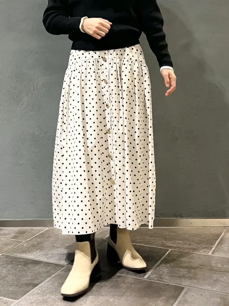 ORIGINATED IN GRACE CONTINENTAL yuri コーディネート画像