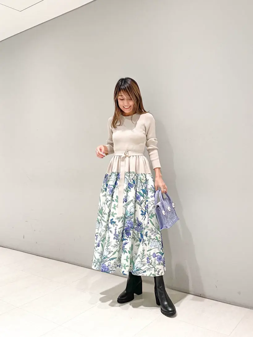 ORIGINATED IN GRACE CONTINENTAL yukimi yonee コーディネート画像