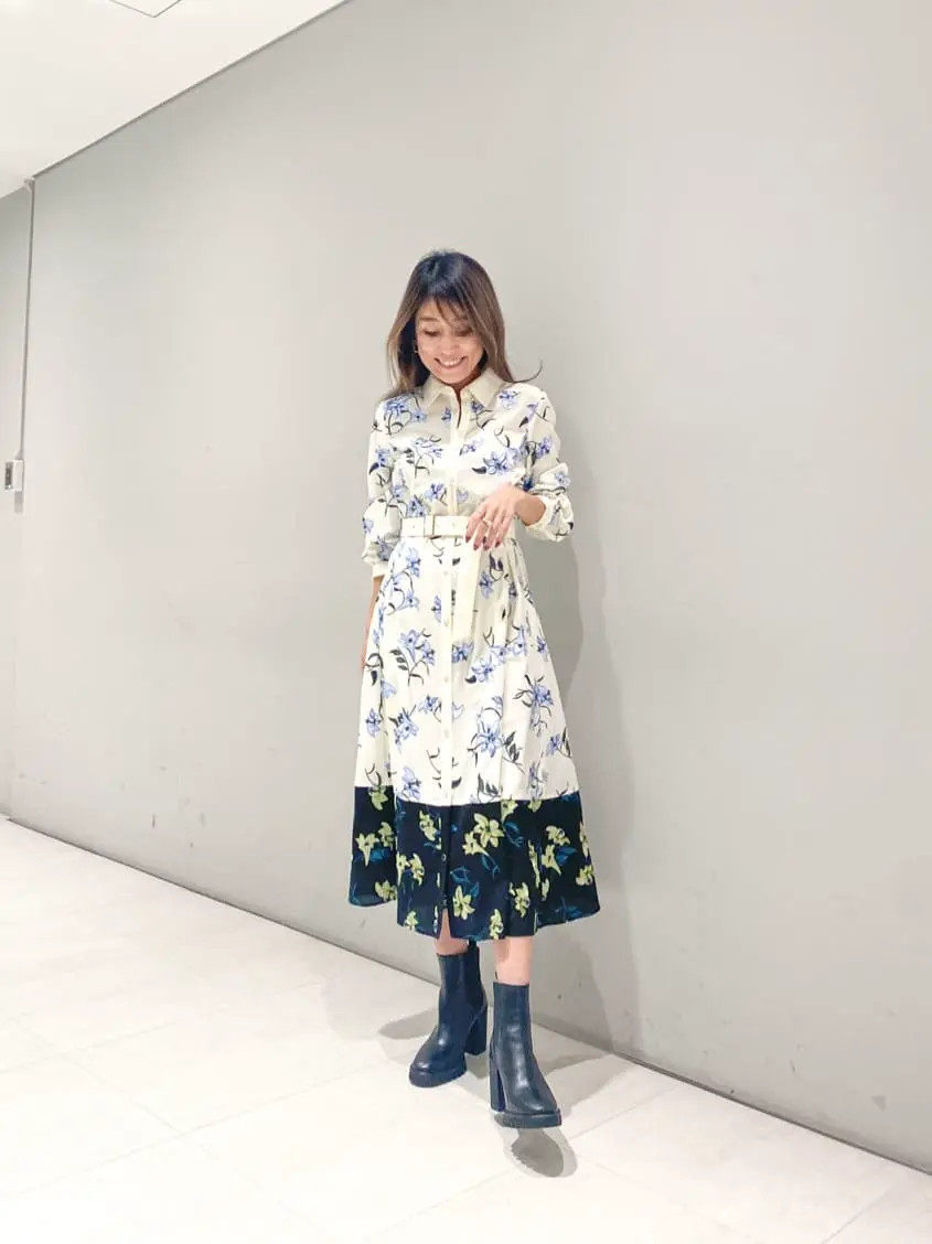 ORIGINATED IN GRACE CONTINENTAL yukimi yonee コーディネート画像