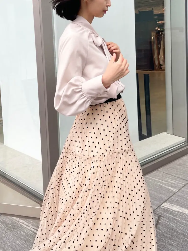 ORIGINATED IN GRACE CONTINENTAL yuri コーディネート画像