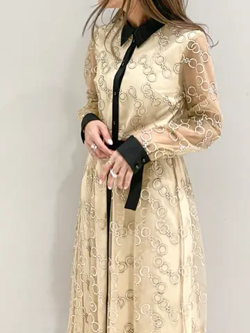 ORIGINATED IN GRACE CONTINENTAL yukimi yonee コーディネート画像