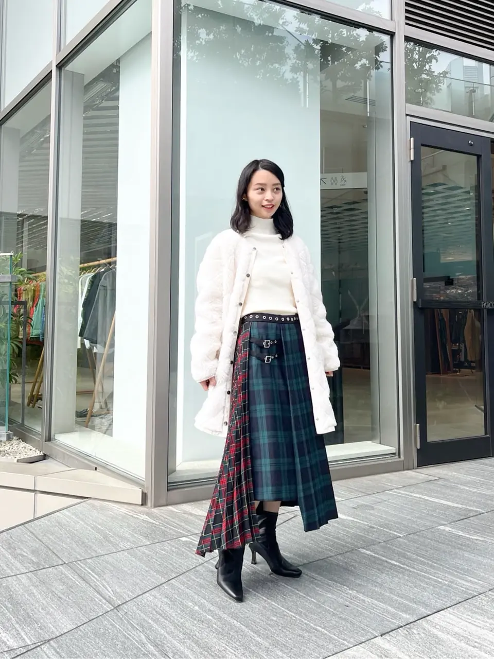 ORIGINATED IN GRACE CONTINENTAL yuri コーディネート画像