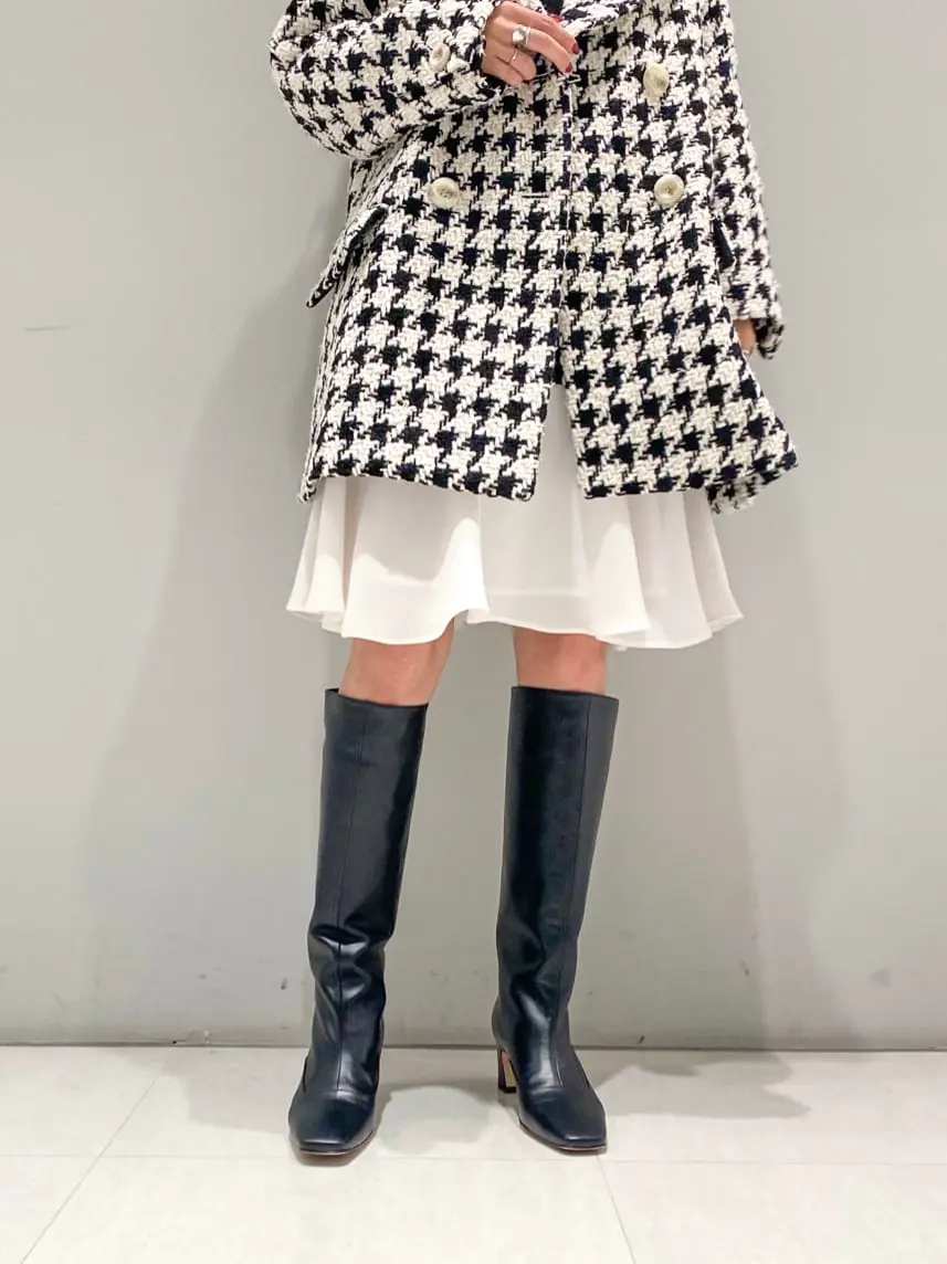 ORIGINATED IN GRACE CONTINENTAL yukimi yonee コーディネート画像