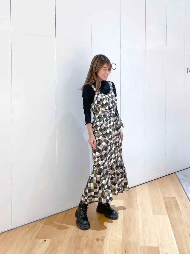 ORIGINATED IN GRACE CONTINENTAL yukimi yonee コーディネート画像