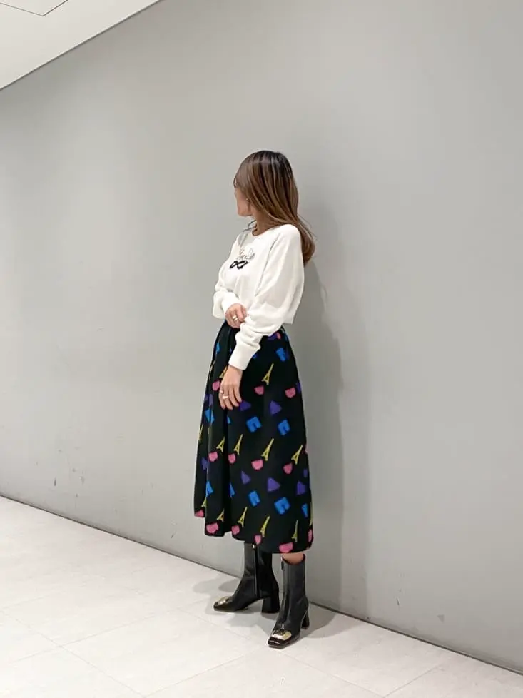 ORIGINATED IN GRACE CONTINENTAL yukimi yonee コーディネート画像