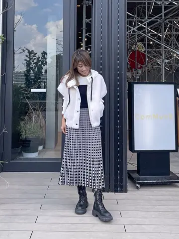 ORIGINATED IN GRACE CONTINENTAL yukimi yonee コーディネート画像