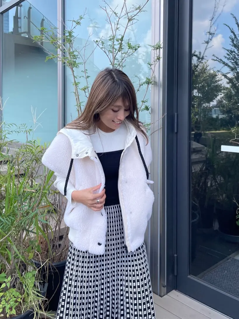 ORIGINATED IN GRACE CONTINENTAL yukimi yonee コーディネート画像