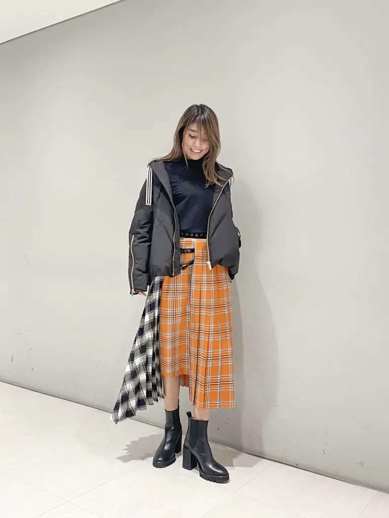 ORIGINATED IN GRACE CONTINENTAL yukimi yonee コーディネート画像