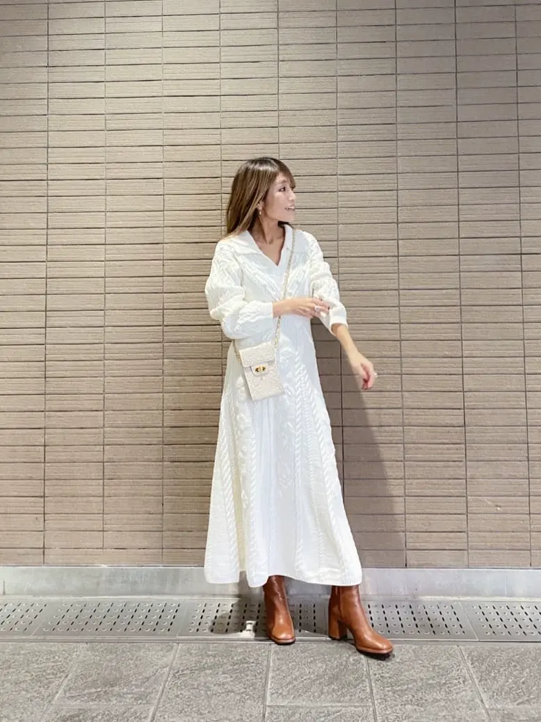 ORIGINATED IN GRACE CONTINENTAL yukimi yonee コーディネート画像