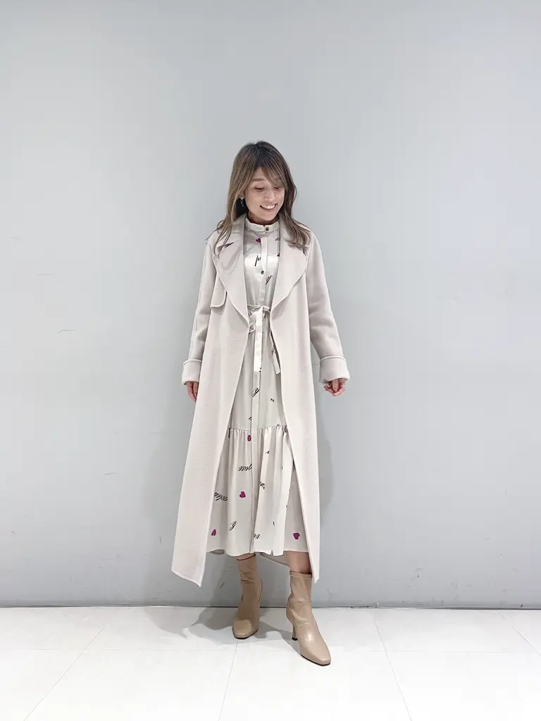 ORIGINATED IN GRACE CONTINENTAL yukimi yonee コーディネート画像