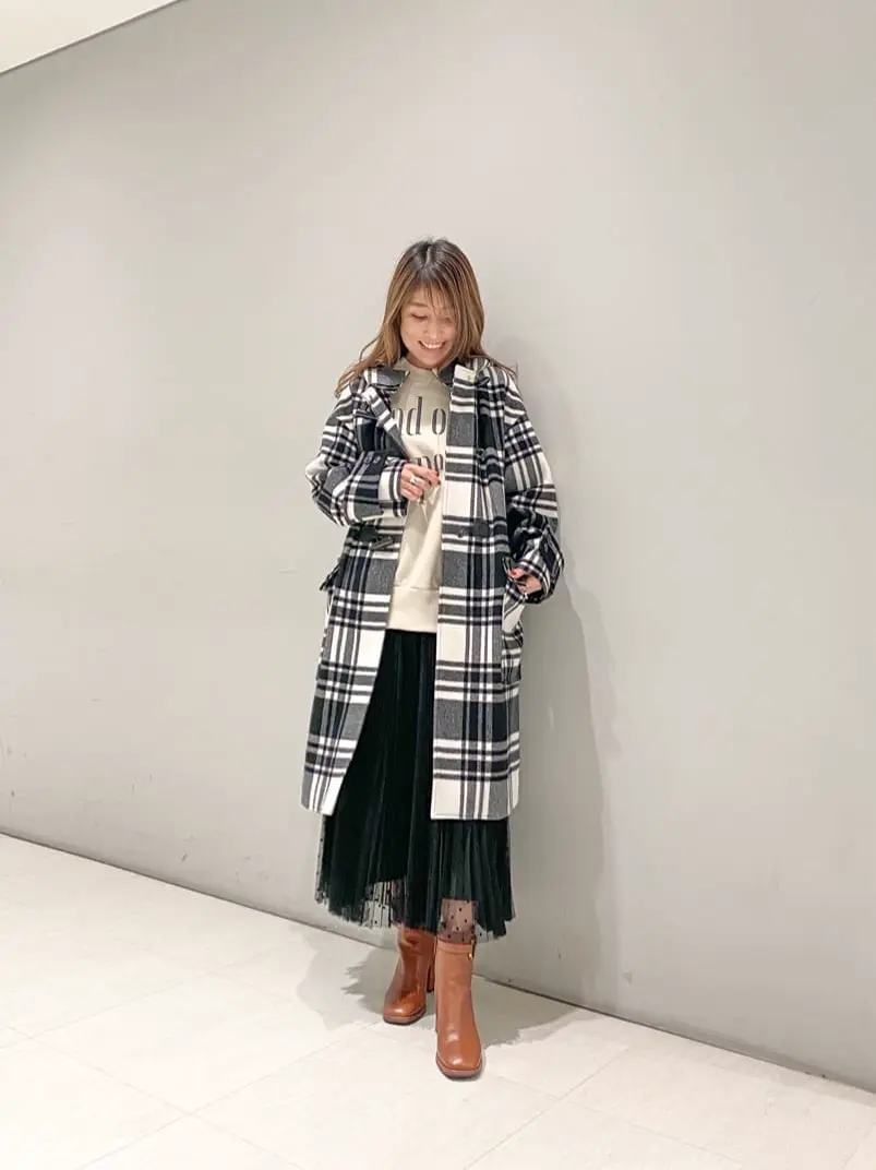 ORIGINATED IN GRACE CONTINENTAL yukimi yonee コーディネート画像