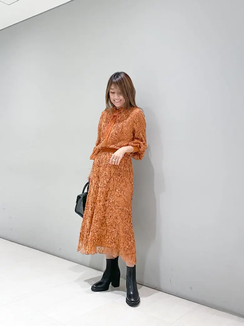 ORIGINATED IN GRACE CONTINENTAL yukimi yonee コーディネート画像