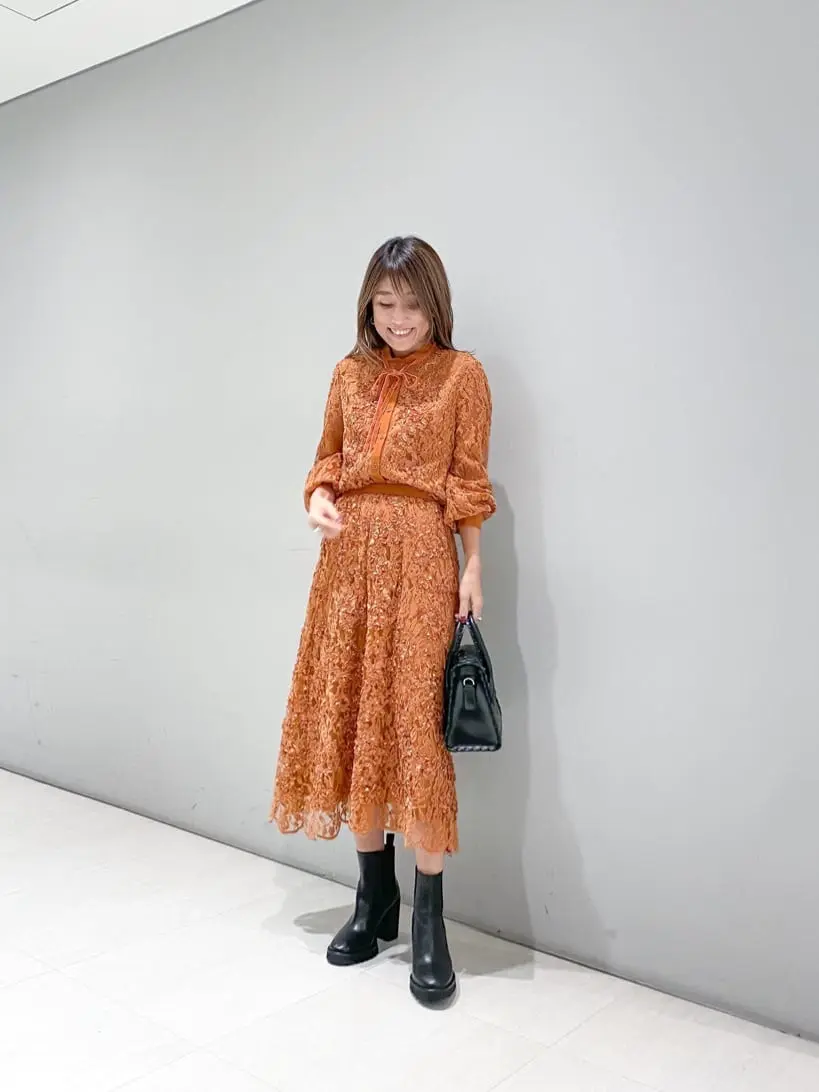 ORIGINATED IN GRACE CONTINENTAL yukimi yonee コーディネート画像