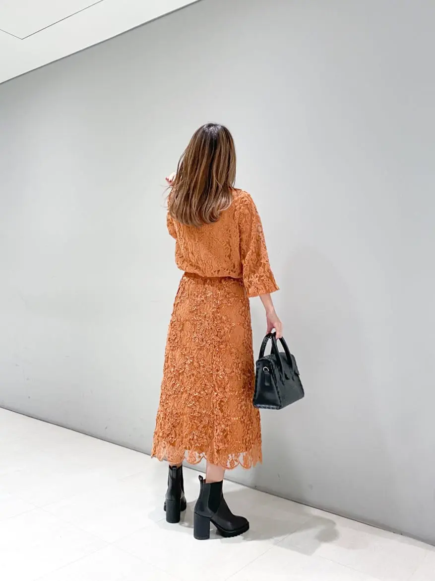 ORIGINATED IN GRACE CONTINENTAL yukimi yonee コーディネート画像