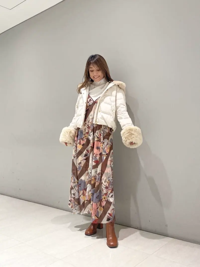 ORIGINATED IN GRACE CONTINENTAL yukimi yonee コーディネート画像