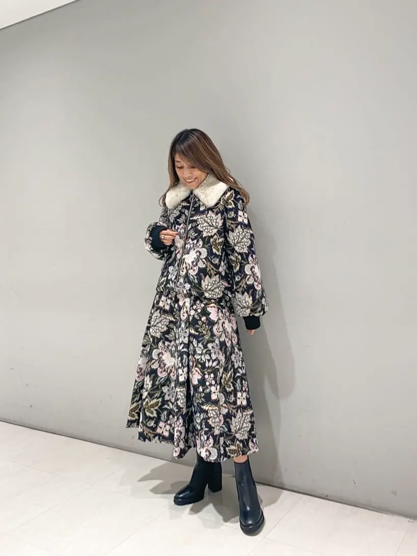 ORIGINATED IN GRACE CONTINENTAL yukimi yonee コーディネート画像