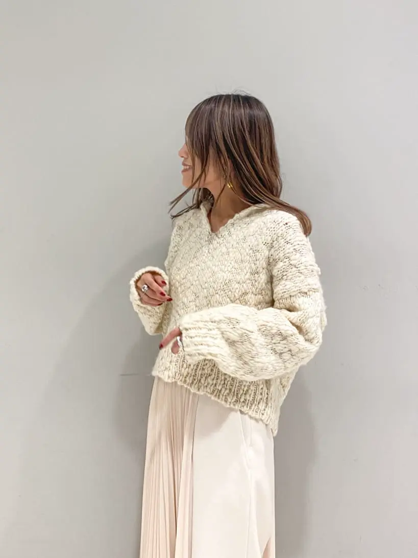 ORIGINATED IN GRACE CONTINENTAL yukimi yonee コーディネート画像