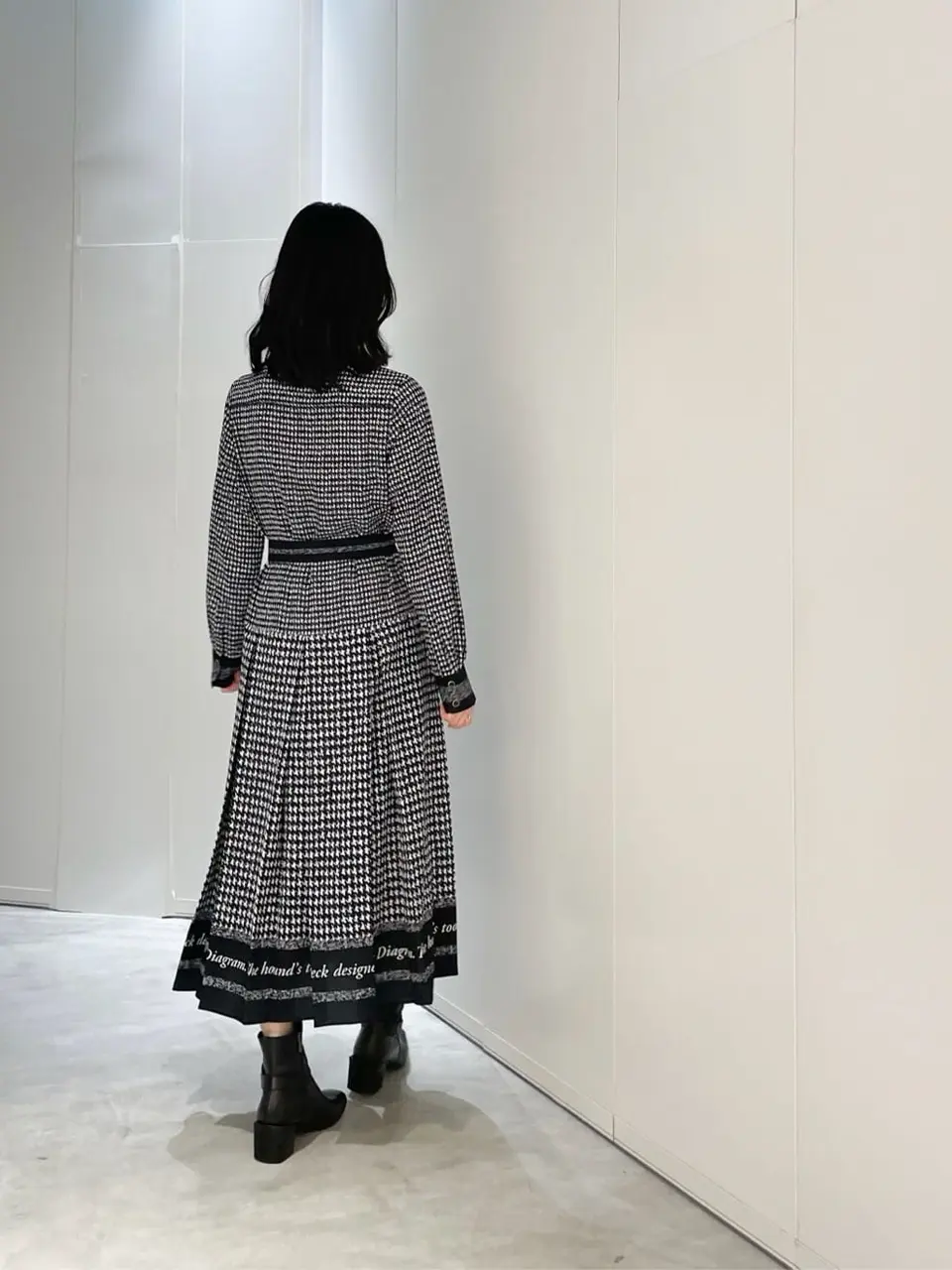 ORIGINATED IN GRACE CONTINENTAL yuri コーディネート画像