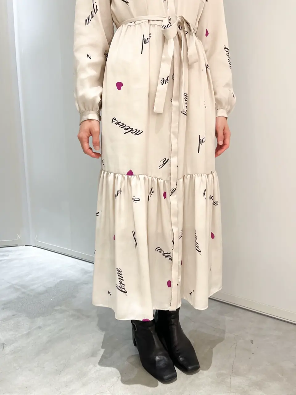 ORIGINATED IN GRACE CONTINENTAL yuri コーディネート画像