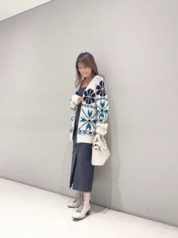 ORIGINATED IN GRACE CONTINENTAL yukimi yonee コーディネート画像