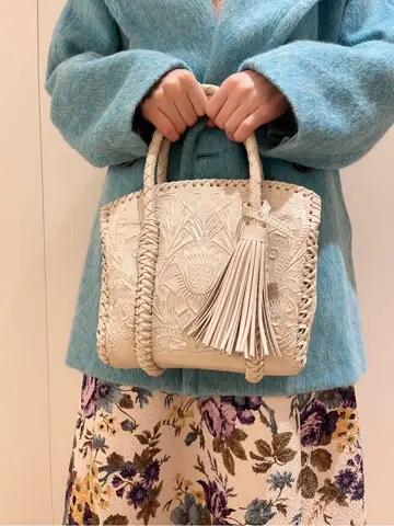 ORIGINATED IN GRACE CONTINENTAL yuri コーディネート画像