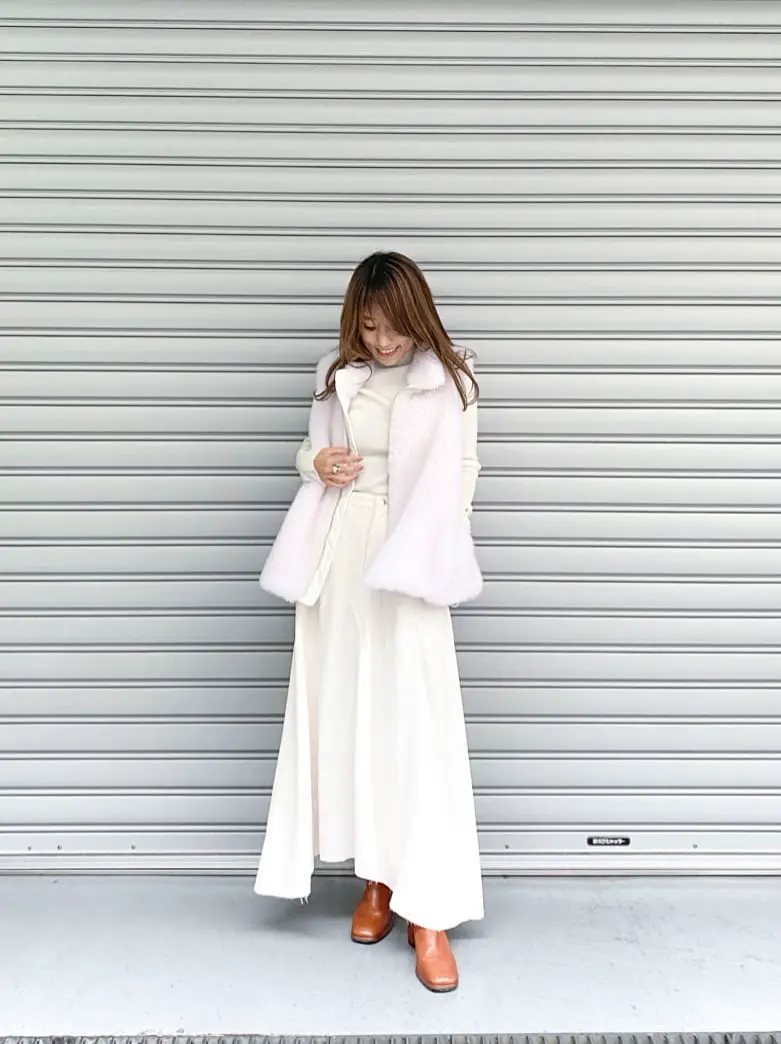 ORIGINATED IN GRACE CONTINENTAL yukimi yonee コーディネート画像