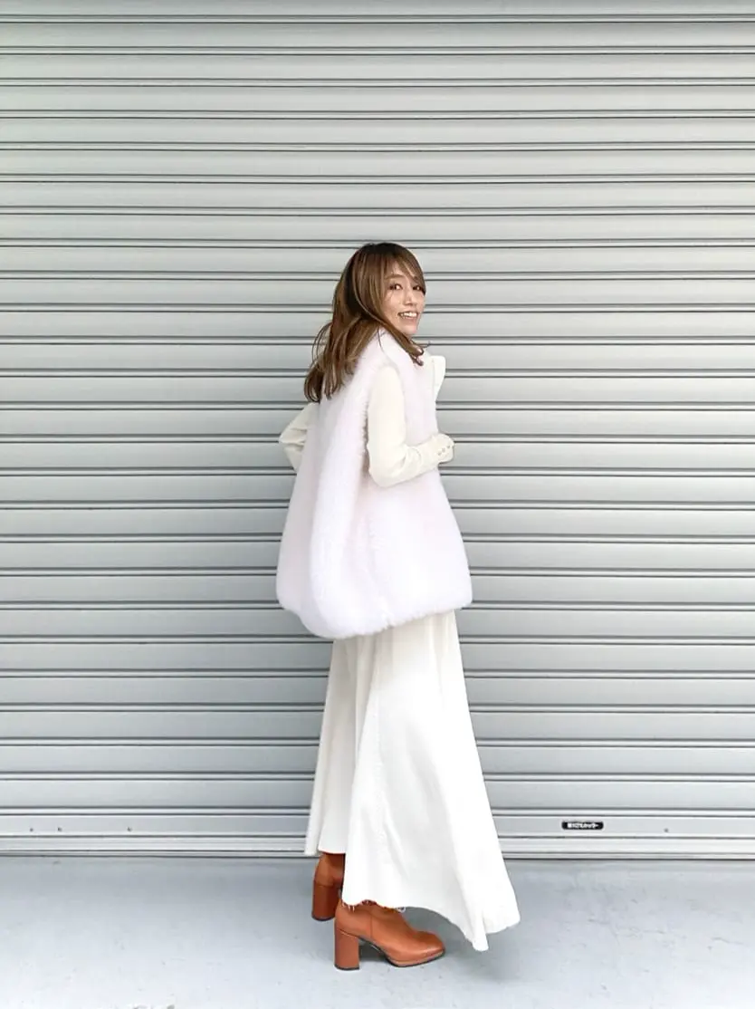 ORIGINATED IN GRACE CONTINENTAL yukimi yonee コーディネート画像