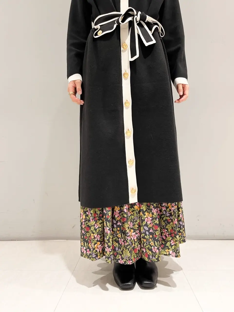 ORIGINATED IN GRACE CONTINENTAL yuri コーディネート画像