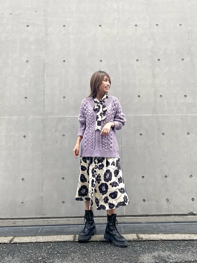 ORIGINATED IN GRACE CONTINENTAL yukimi yonee コーディネート画像