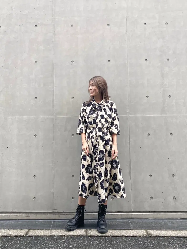 ORIGINATED IN GRACE CONTINENTAL yukimi yonee コーディネート画像