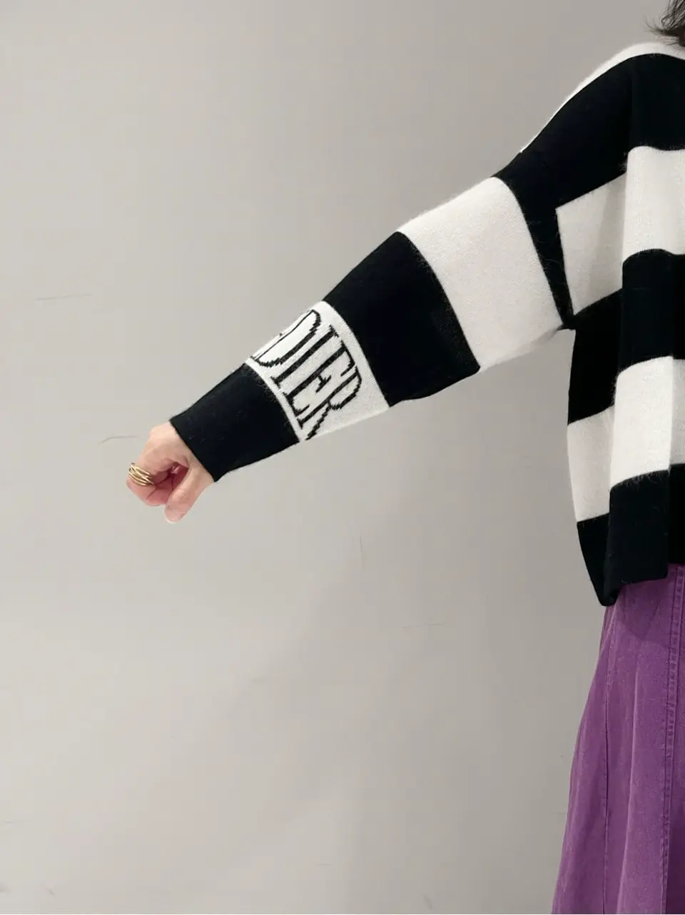 ORIGINATED IN GRACE CONTINENTAL yuri コーディネート画像