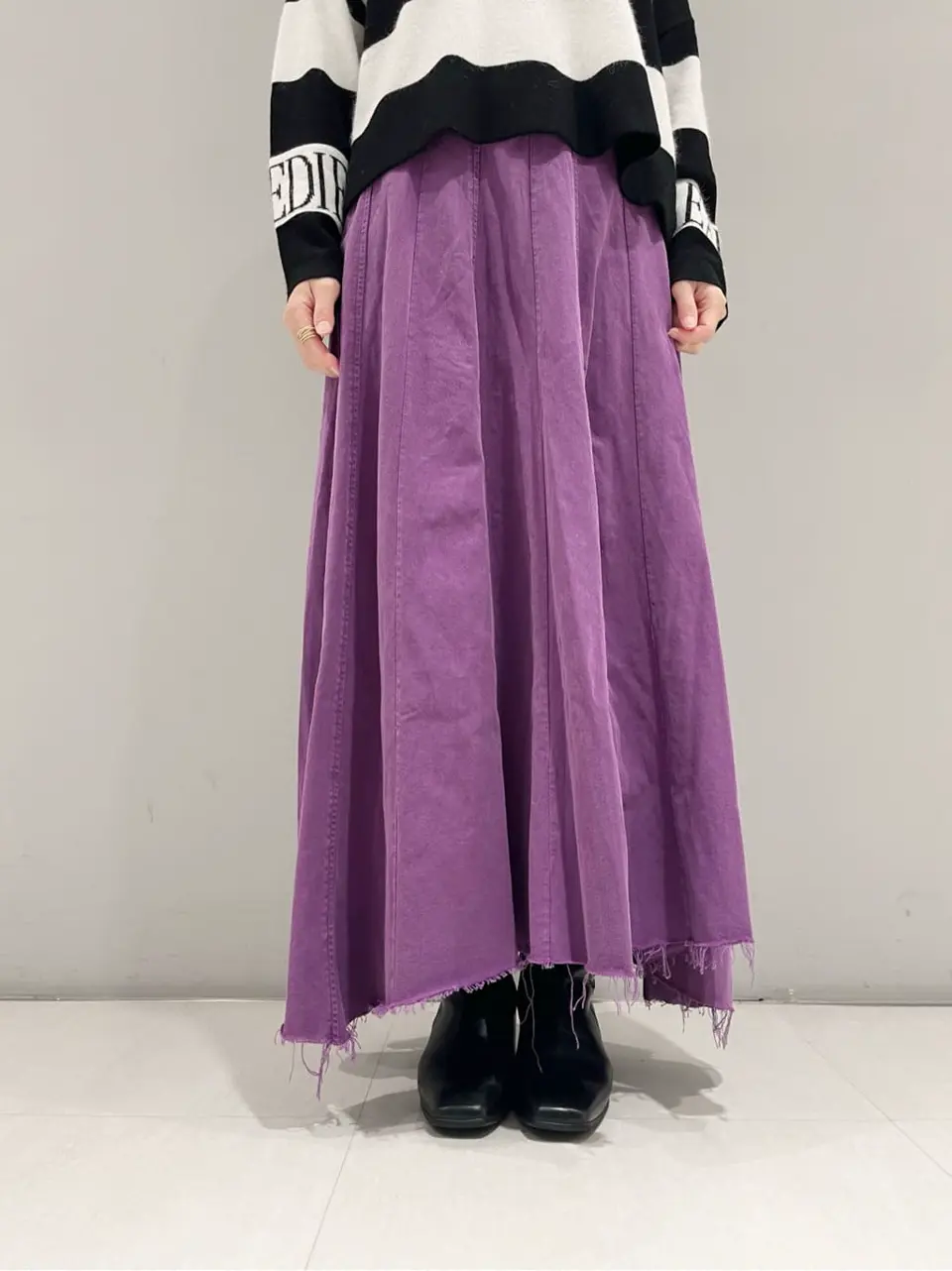 ORIGINATED IN GRACE CONTINENTAL yuri コーディネート画像