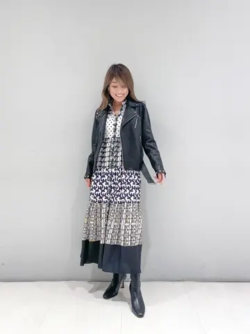 ORIGINATED IN GRACE CONTINENTAL yukimi yonee コーディネート画像